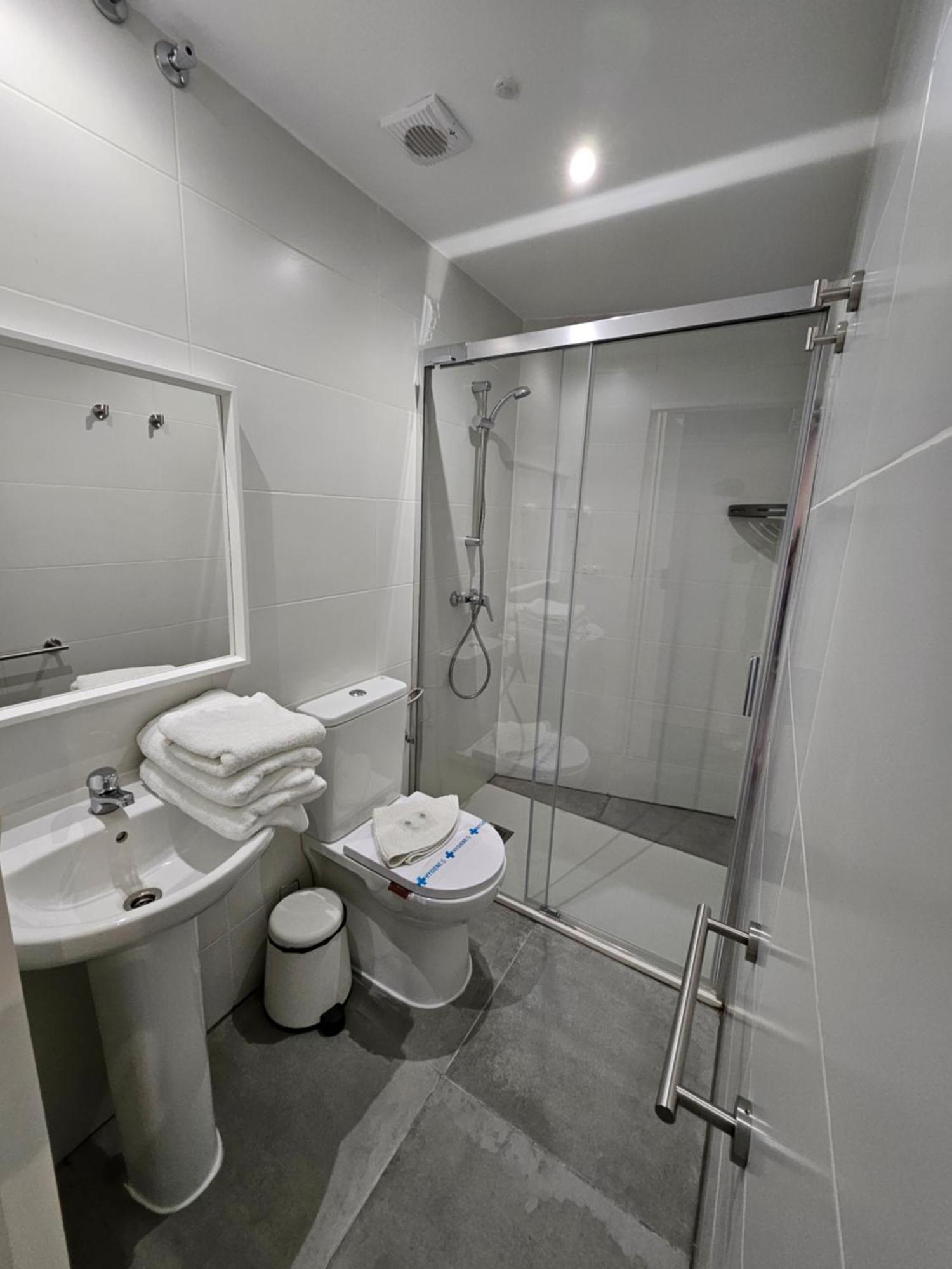 Hostal Foncalada Oviedo Dış mekan fotoğraf