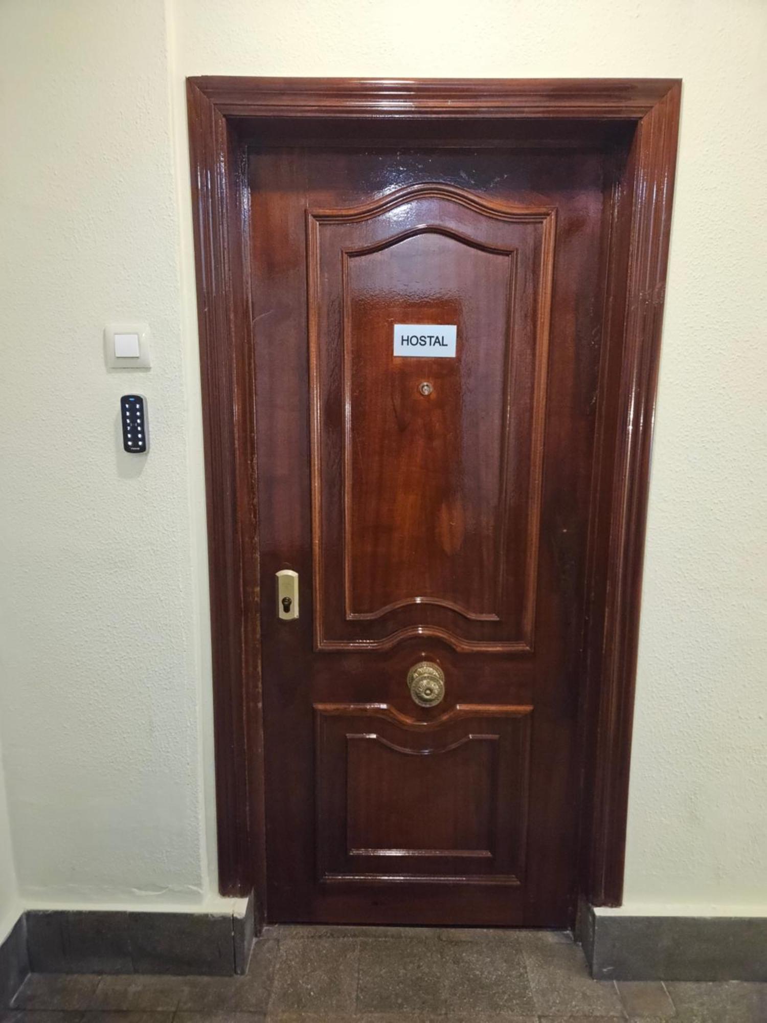 Hostal Foncalada Oviedo Dış mekan fotoğraf